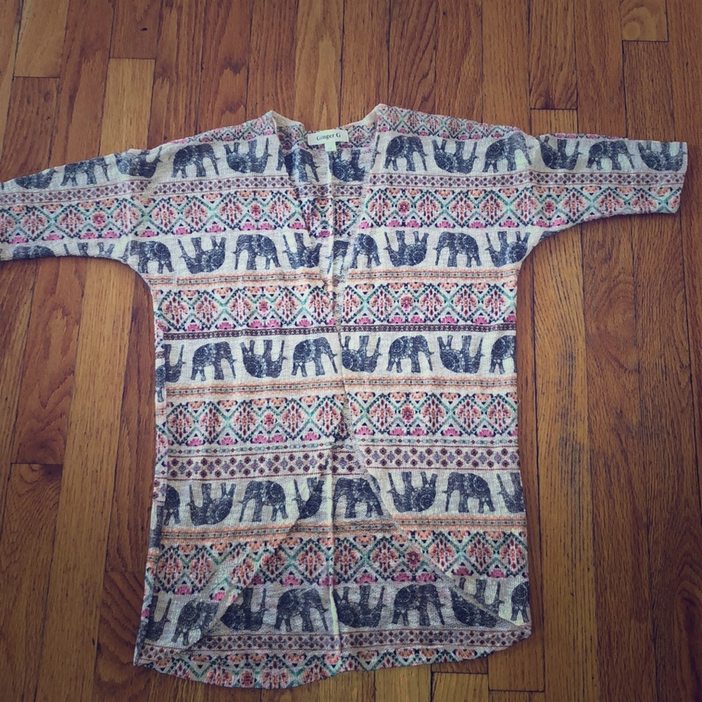 Open front, lightweight knit cardi with elephants